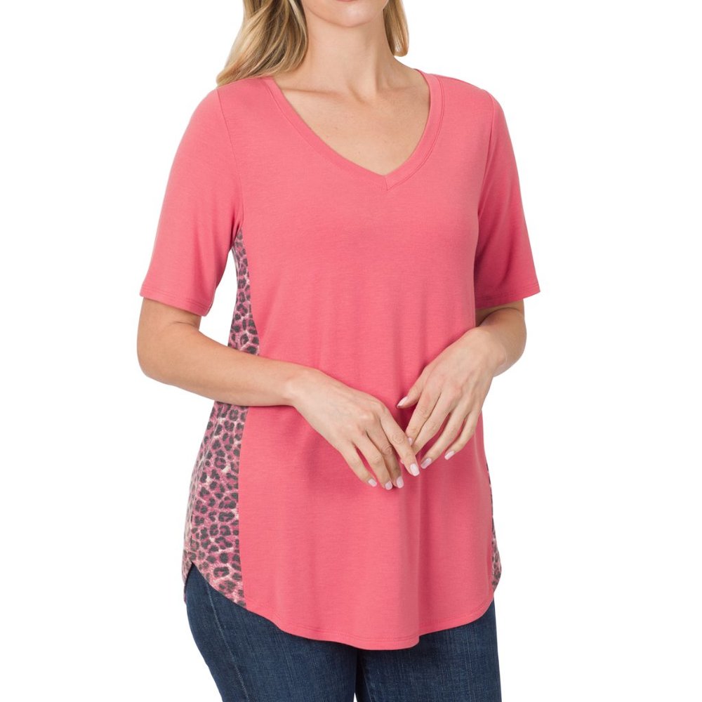 Zenana Desert Rose Contrast Leopard Side Panel V-Neck Top